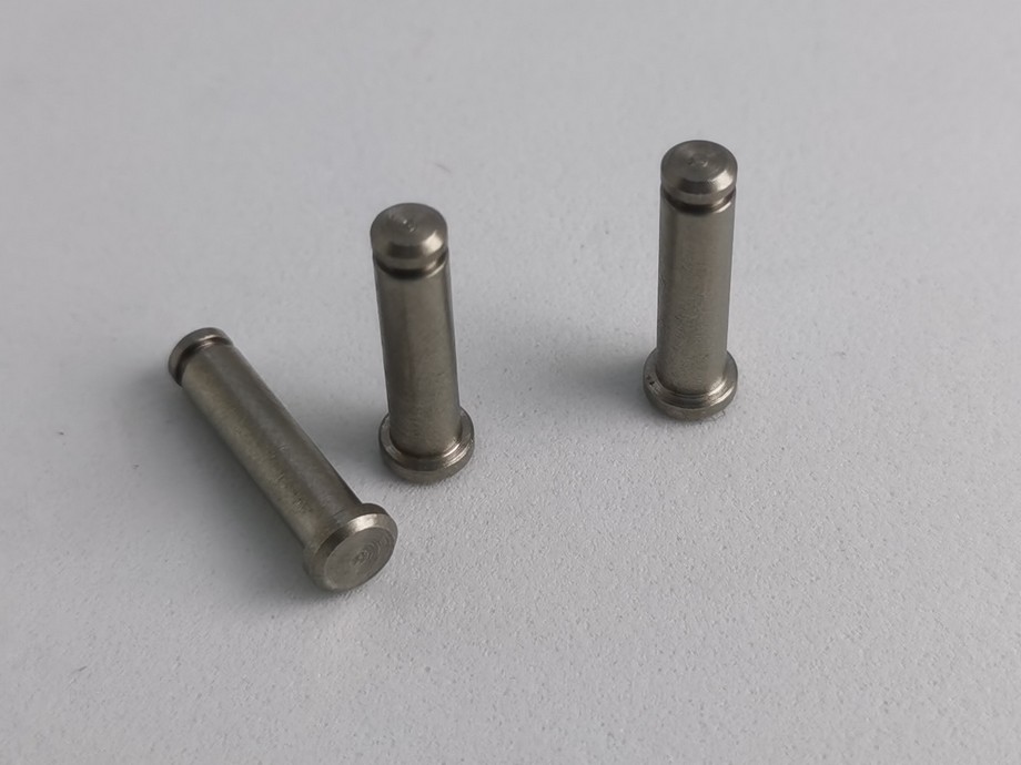 Pin bolt